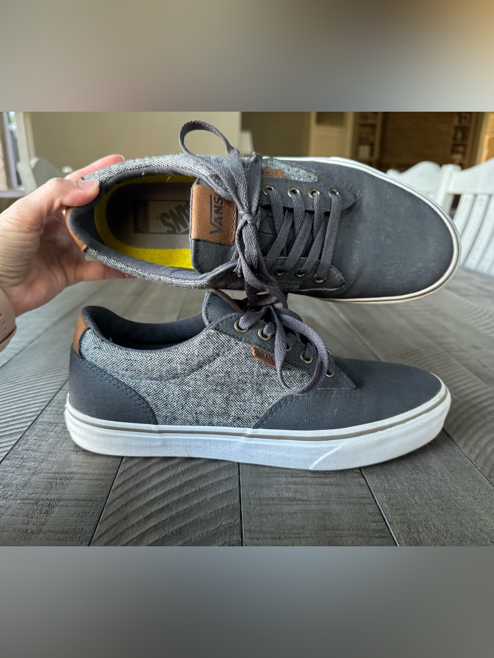 Vans Atwood Deluxe Ultra Cush Low Top Sneaker Men's Size 9